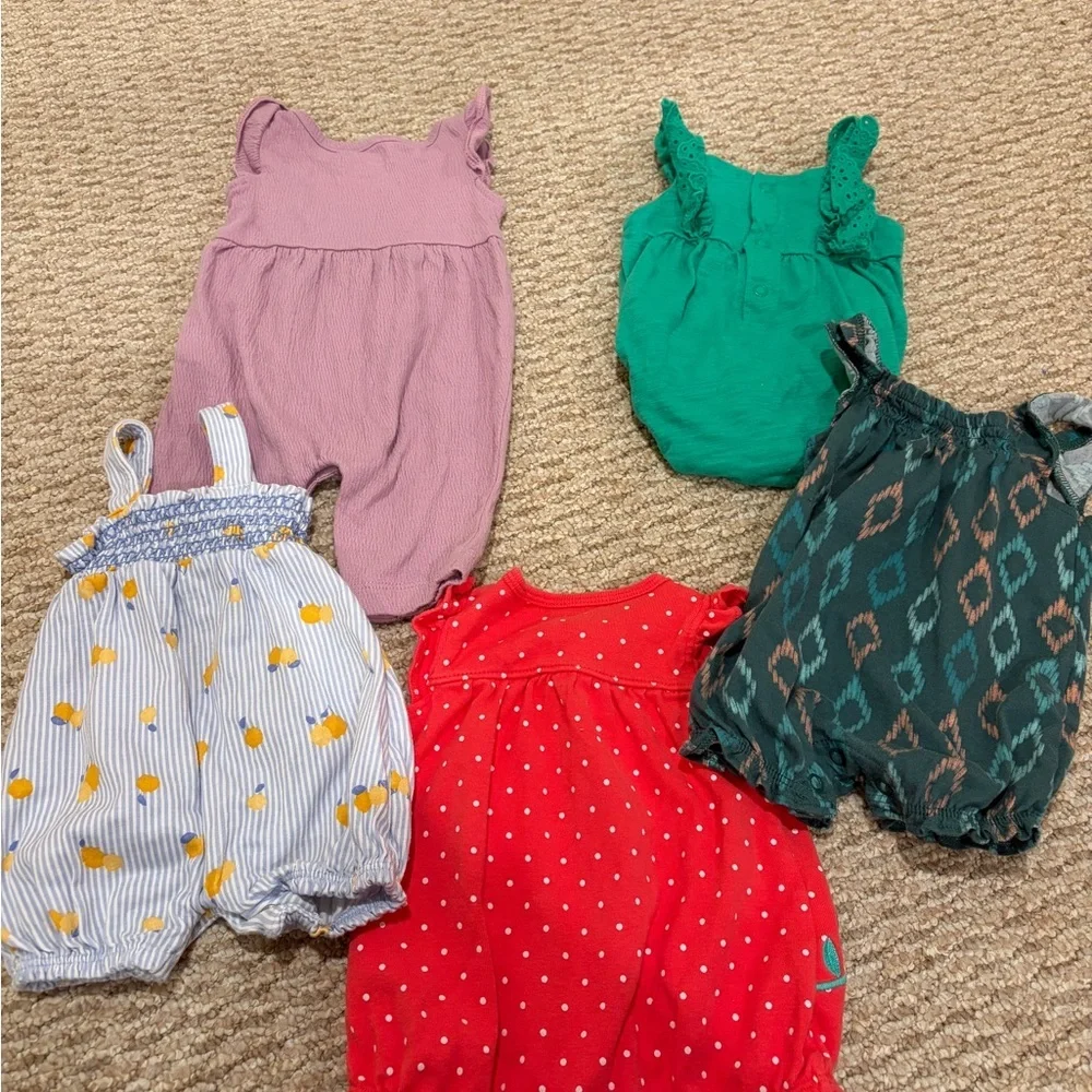 Carter’s Newborn Baby Girl Clothing Set of 4 Rompers and One Sleeveless Onesie - Picture 8 of 13